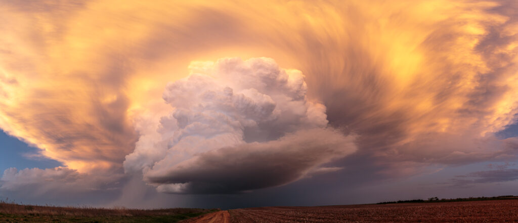 Supercell near Protection Kansas on April 15, 2017