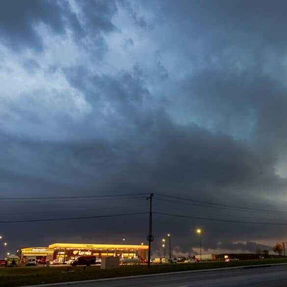 HP Supercell over Loves Travel Stop on I-40 and Choctaw Road