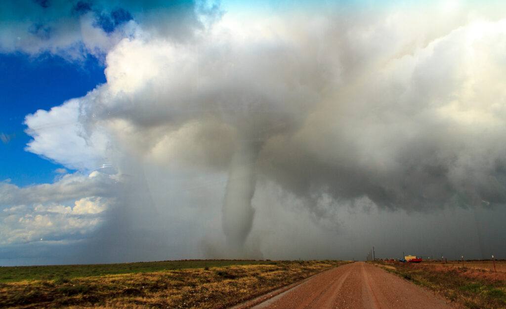 Tornado near Tipton