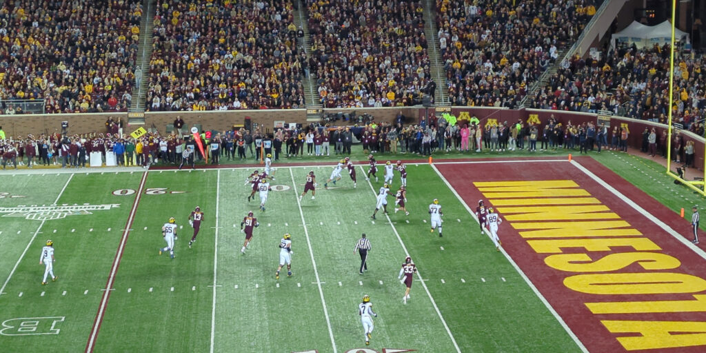 Minnesota vs Michigan